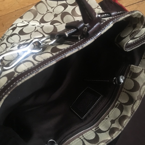 Signature canvas brown Coach Hampton Satchel - Picture 5 of 6